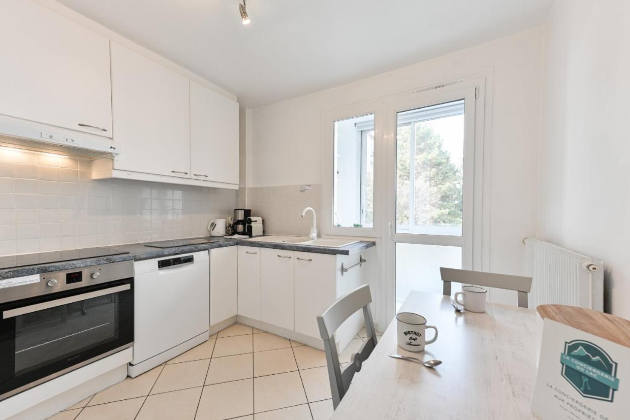 Le Boileau - Apartment For 4 People Parking And Balcony Close To The Lake آنسي المظهر الخارجي الصورة